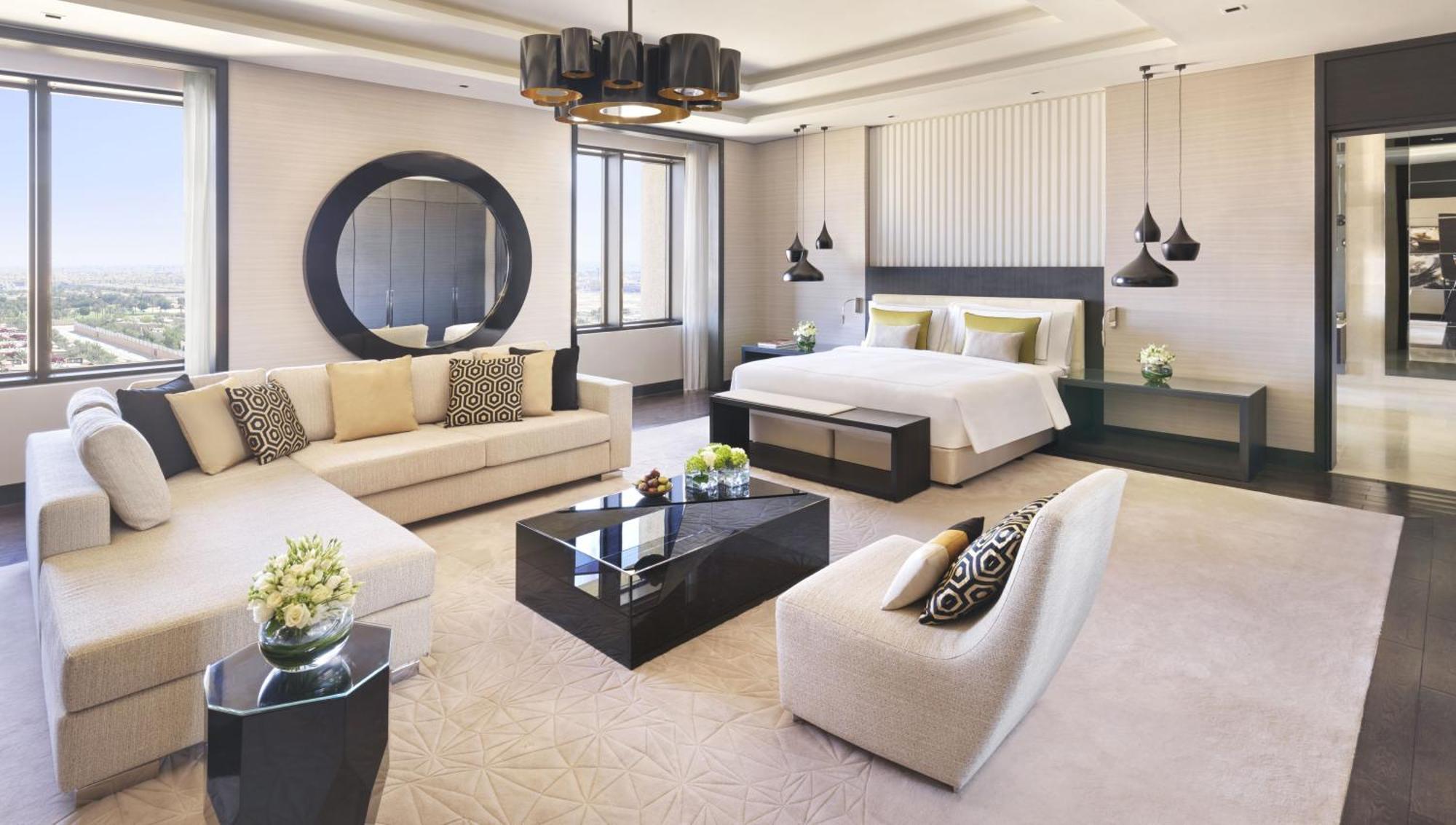 Fairmont Riyadh Bagian luar foto A suite at the hotel