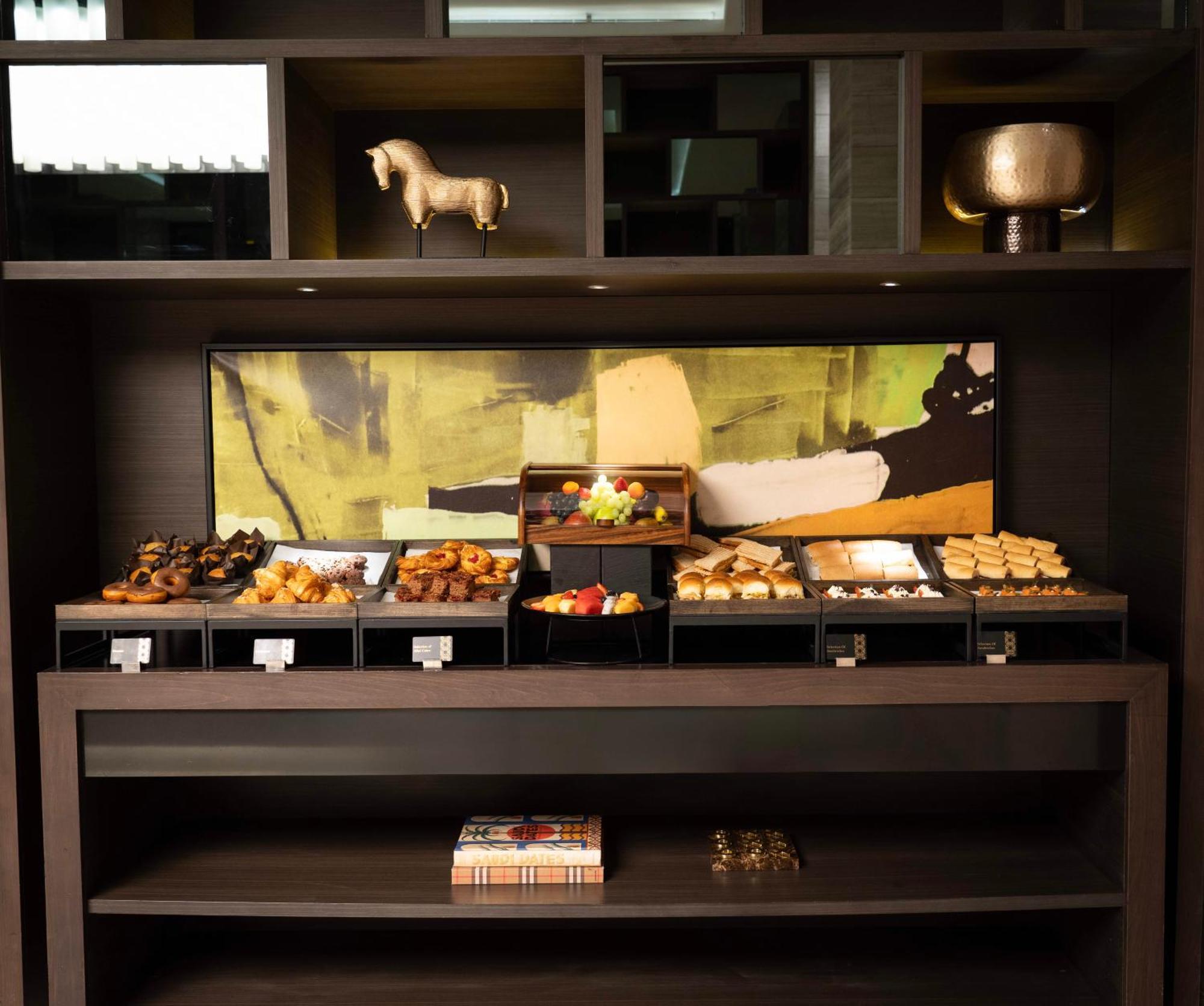 Fairmont Riyadh Bagian luar foto A display of chocolates at the hotel